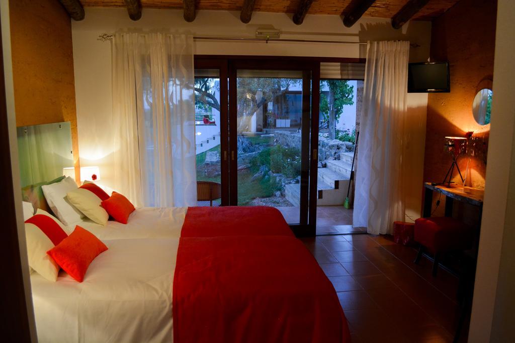 Melrinitas Turismo Rural Hotel Serpa Habitación foto