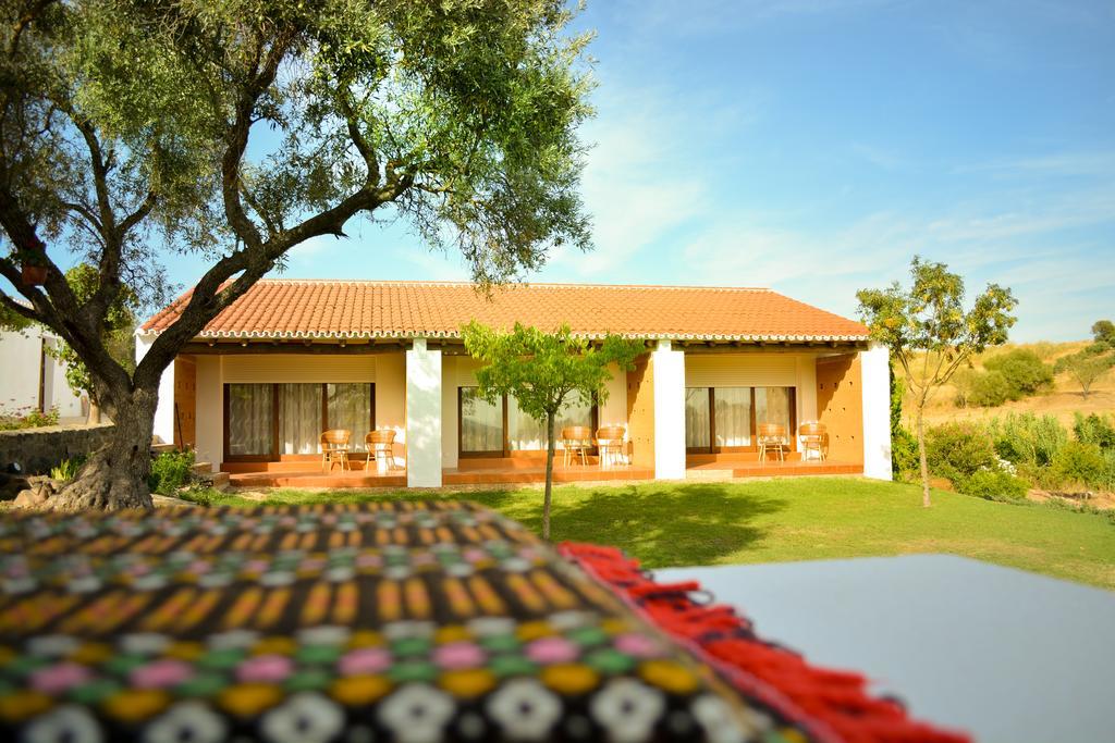Melrinitas Turismo Rural Hotel Serpa Exterior foto
